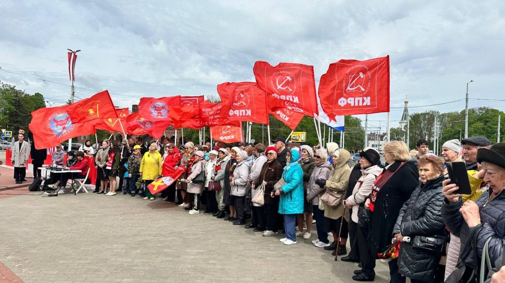 «Правда о войне — за нами!»: коммунисты Калининграда провели митинг в честь 81-й годовщины Великой Победы
