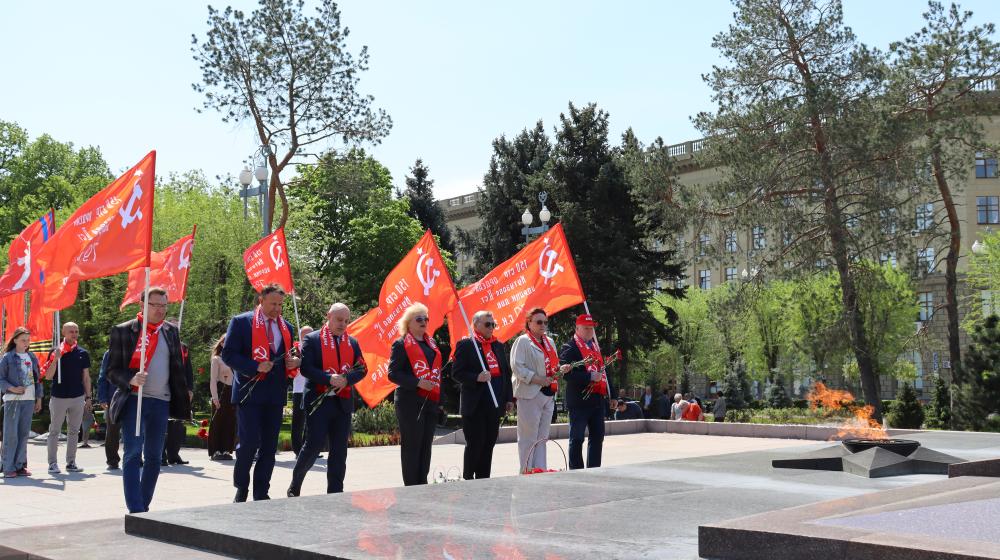 В Сталинграде и области накануне Великой Победы прошли возложения и памятные акции