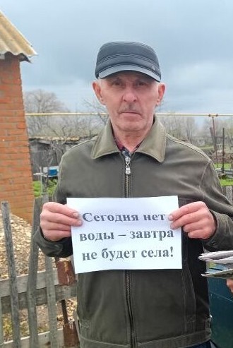 Саратовская область. Жители села Комсомольское провели одиночные пикеты