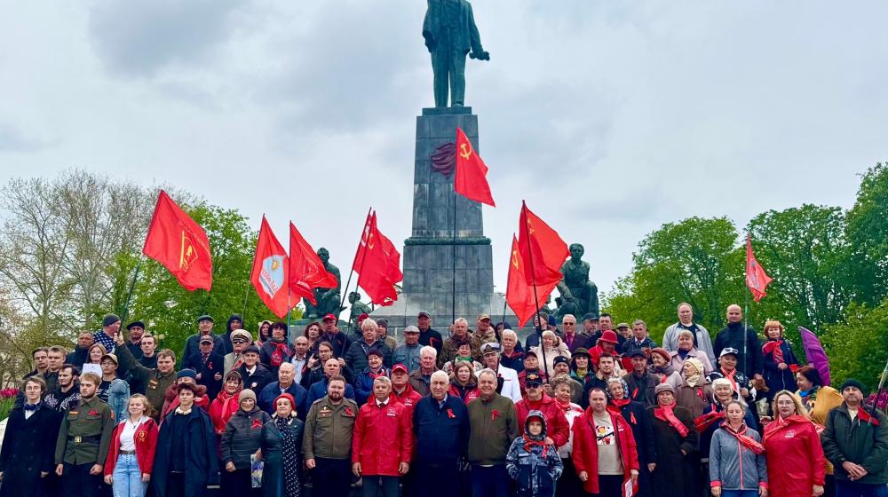 Севастополь. День международной солидарности трудящихся!