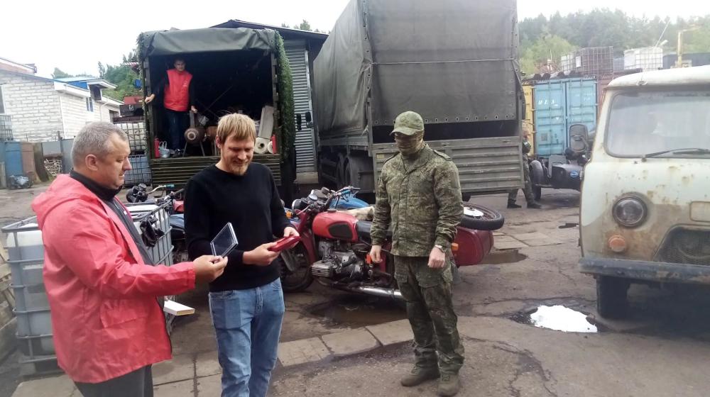 Очередная партия гуманитарного груза отправлена в зону СВО Смоленским обкомом КПРФ