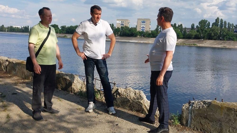 Депутаты Саратовской областной Думы Александр Анидалов и Владимир Есипов посетили город Балаково Саратовской области