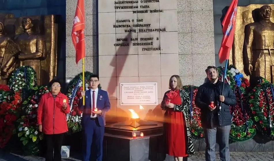 В День памяти и скорби коммунисты Бурятии провели «Вахту Памяти»