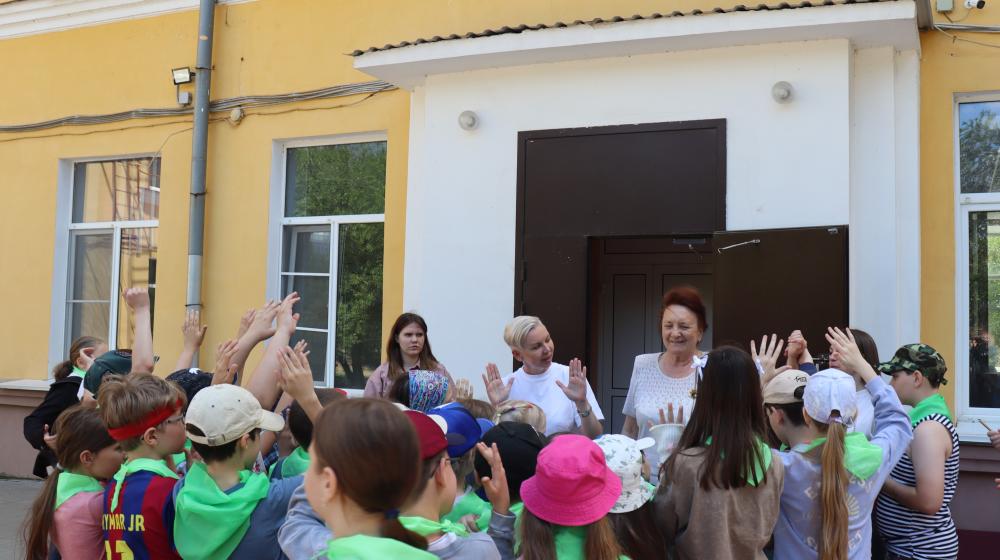 Волгоградская область. Тамара Головачева побывала в детском оздоровительном лагере «Радуга» школы №81