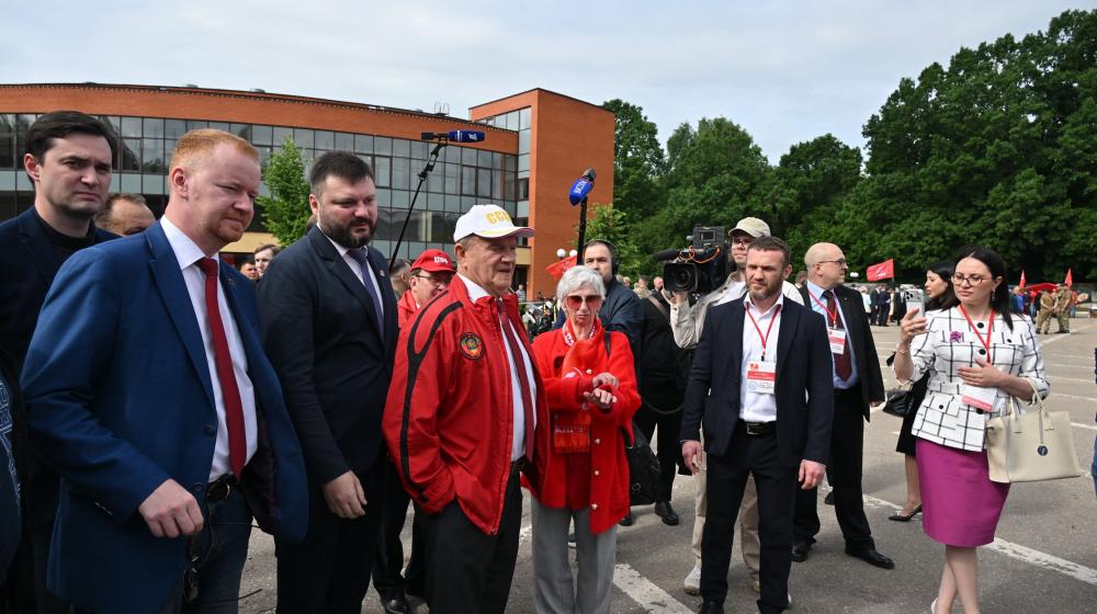Отправка 156 гуманитарного конвоя