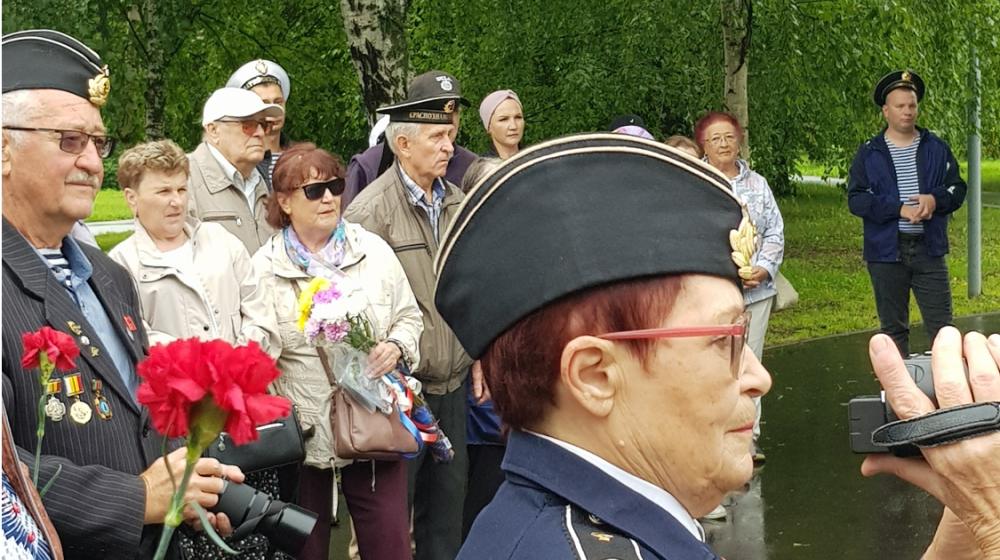 Рязанские коммунисты приняли участие в торжественных мероприятиях, посвященных Дню Военно-Морского Флота