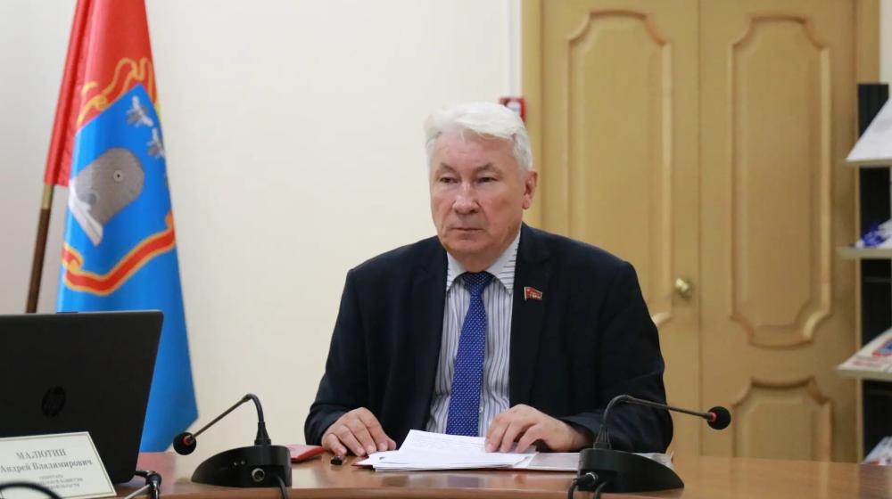 В Тамбове первым документы на выборы в Госдуму подал кандидат от КПРФ