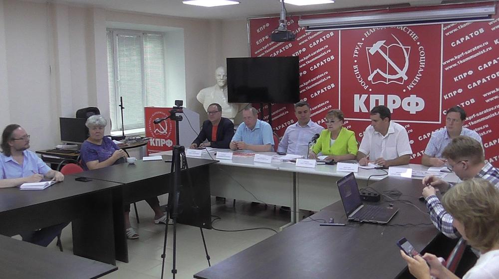 Ольга Алимова: «Только постоянный контакт с людьми, принципиальная позиция и последовательная защита интересов большинства способны привести к тем переменам, которых сегодня ждут миллионы граждан нашей страны!»