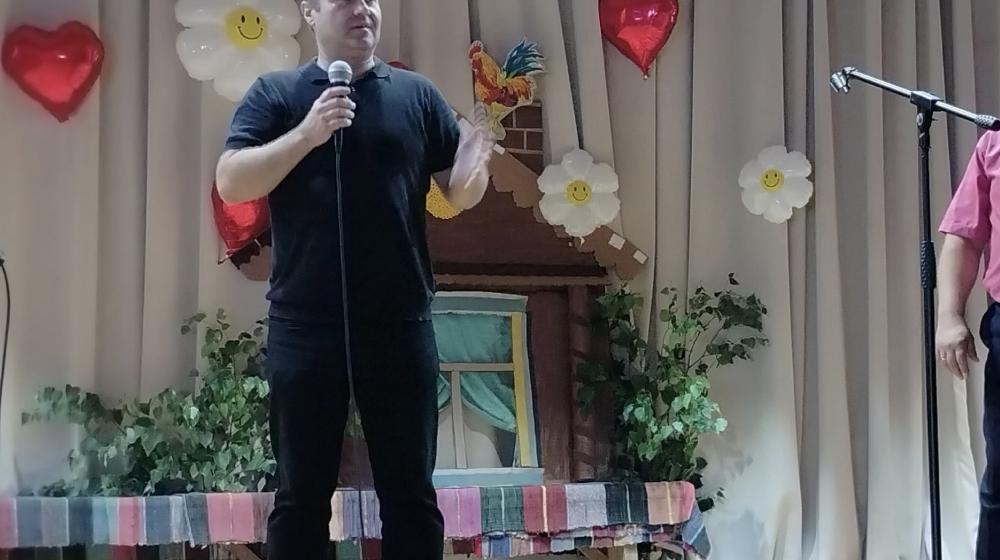 Рязань. «Малая родина — источник силы»: Денис Сидоров поздравил жителей Исадов с праздником