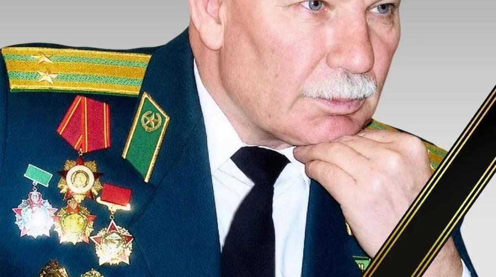Светлой памяти ветерана Компартии Валерия Николаевича Зенина