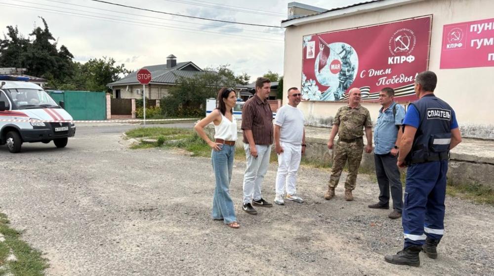 Белгородский обком КПРФ эвакуирован после звонка о минировании — сразу после прибытия гуманитарного конвоя из Москвы и Липецка