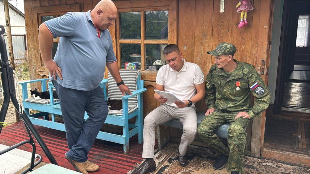 Айрат Гибатдинов посетил Старомайнский район Ульяновской области