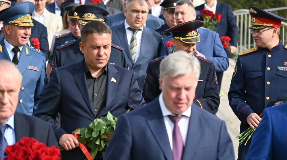 Ульяновск. Вечная память героям, сокрушившим милитаризм!