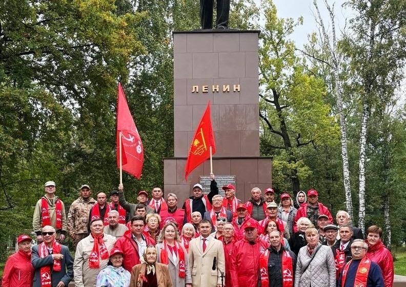 Марий Эл. Сергей Казанков принял участие в открытии обновленного памятника В.И. Ленину в г. Волжске
