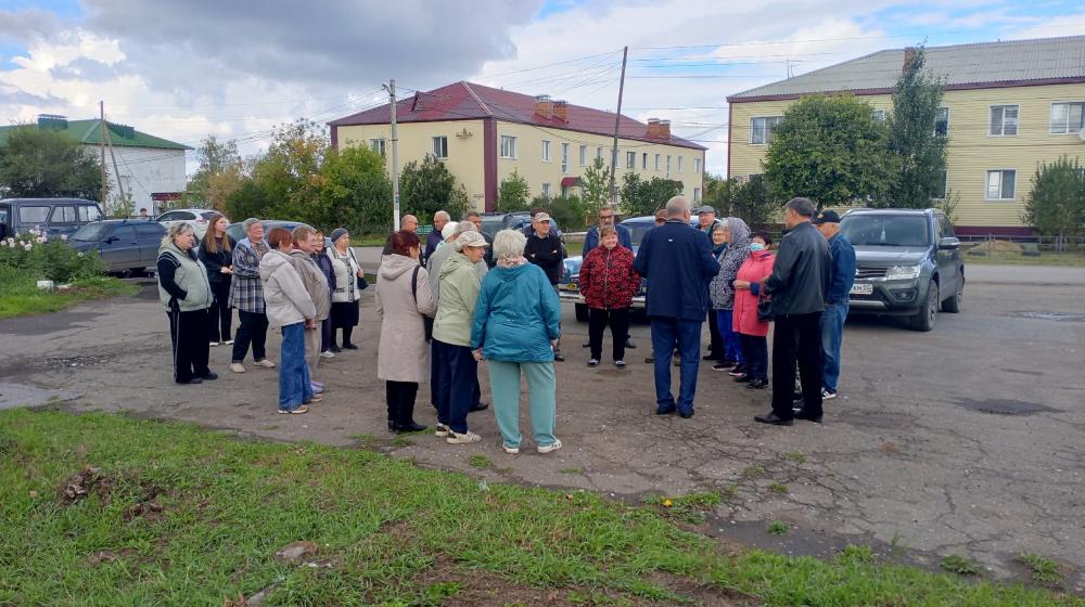 Состоялась встреча Андрея Алехина с жителями Оконешниковского района Омской области