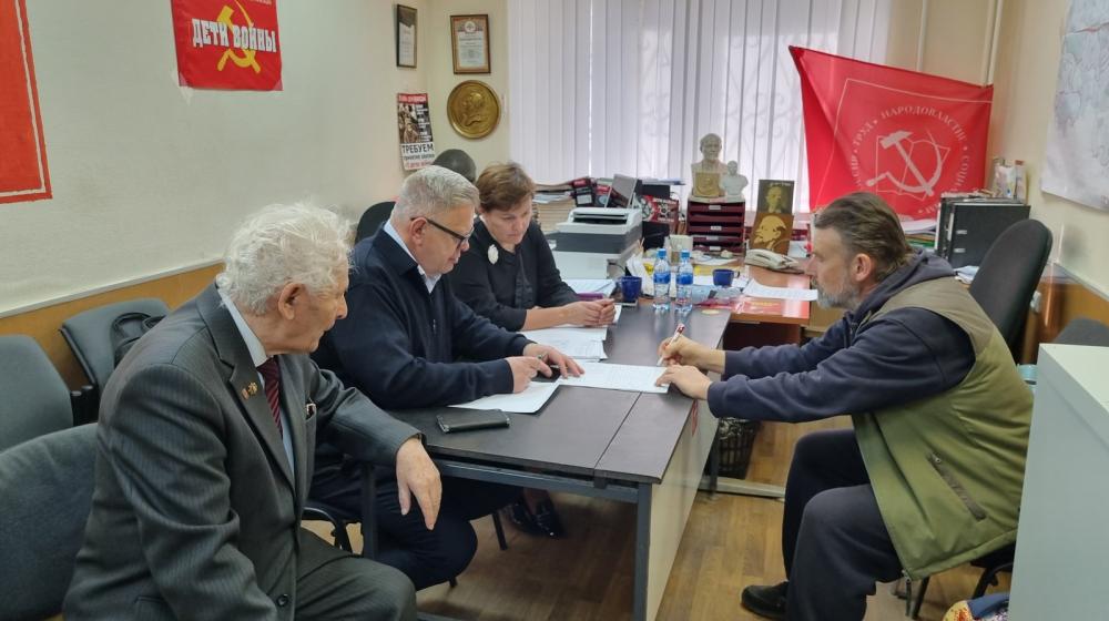Заместитель Председателя Мособлдумы Александр Наумов провел прием граждан в Ленинском городском округе