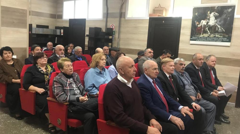 Коммунисты Карачаево-Черкесии единодушно поддержали Заявление Президиума ЦК КПРФ "За достойную жизнь и политику Победы!"