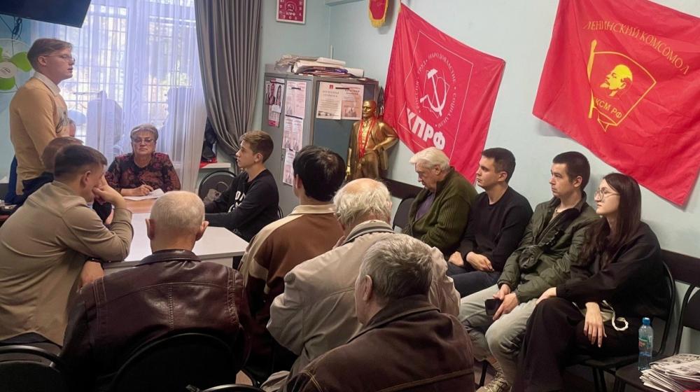 Ольга Алимова встретилась с активистами Заводского районного отделения КПРФ города Саратова