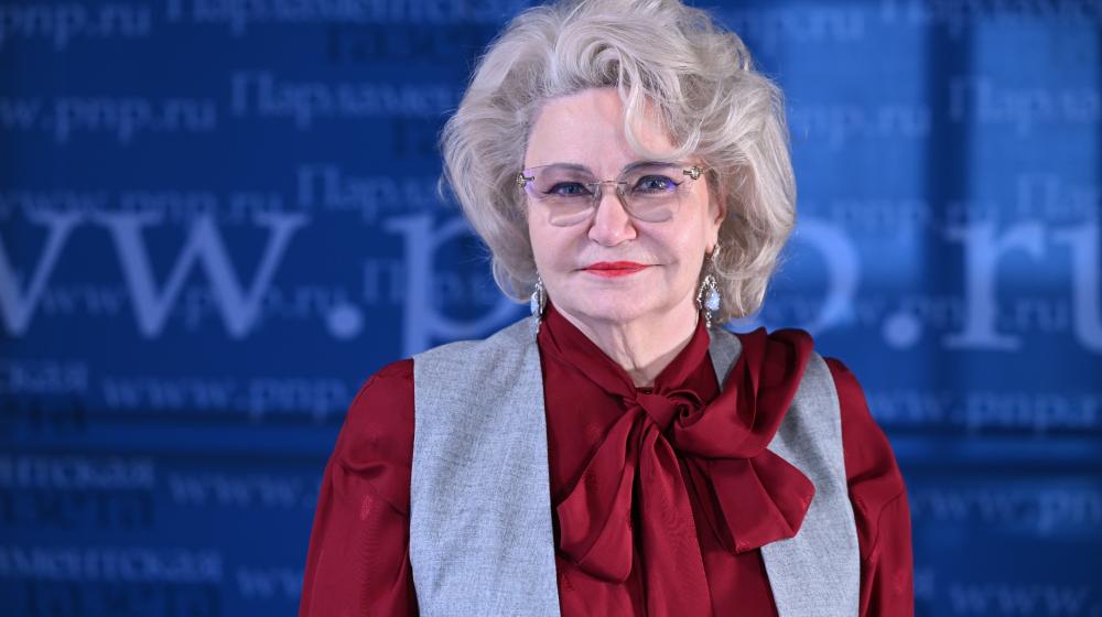Нина Останина о поддержке субъектов индустрии детских товаров и назревших изменениях в организации детского питания в стране