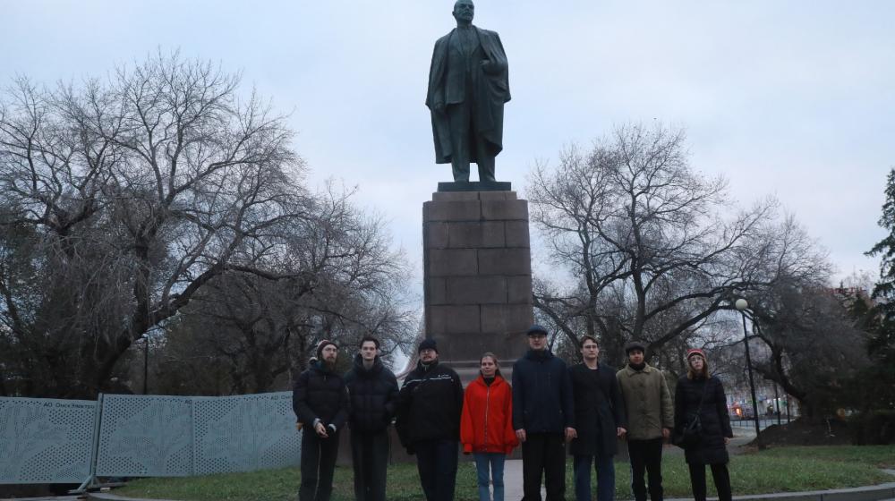 Омский обком КПРФ: Празднование 108-й годовщины комсомола на Ленинской горке переросло в акцию в защиту памятника вождю