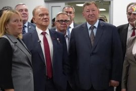 Телеканал %22Кварц%22: Председатель ЦК КПРФ Геннадий Зюганов посетил Подольск с рабочим визитом