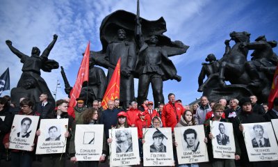 «Не забудем, не простим!»: акция КПРФ памяти защитников Белого дома в октябре 1993 года