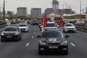 Вновь на улицах Москвы «Красные крылья Победы»