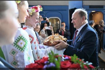 Телеканал «Красная линия»: Лидер КПРФ Геннадий Зюганов в Минске: укрепляем братский союз России и Белоруссии