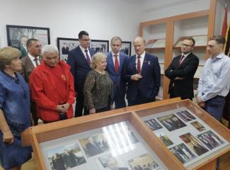 Геннадий Зюганов посетил музея “Спасское” имени В.А. Стародубцева