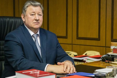 В.И. Кашин призвал министерства, ведомства и компании в ближайшее время преодолеть дефицит топлива и остановить рост цен на ГСМ