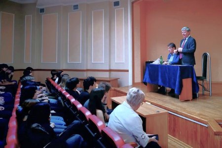 Дмитрий Новиков и Виктор Гончаров представили Программу Победы КПРФ студентам и преподавателям Северо-Кавказского филиала БГТУ