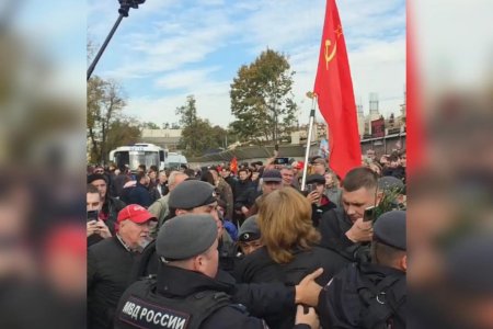 Задержания в Москве в День памяти защитников Верховного Совета в октябре 1993 года