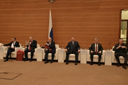 Заседание фракции КПРФ в Госдуме: Г.А. Зюганов наметил ориентиры в борьбе за Программу Победы и бюджет развития
