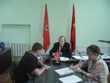 Тульская область: Председатели ТСЖ идут к коммунистам. Депутат Госдумы В.А. Стародубцев совершил рабочую поездку в г.Алексин