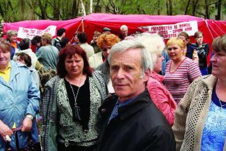 Алтайский край: Рубцовские коммунисты создают "народное ополчение" – в противовес путинскому "народному фронту"