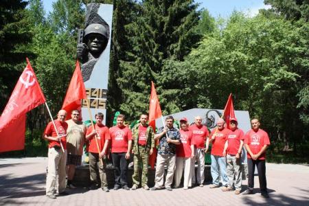 Новосибирская область: Автопробег под Знаменем Победы посетил Ордынское 