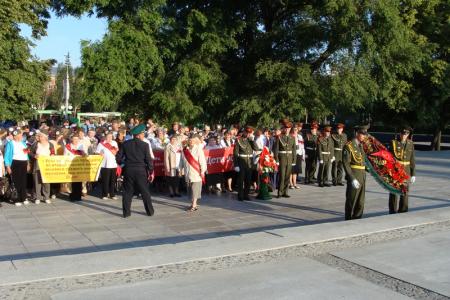 Пограничники  открыли День памяти и скорби в Новосибирске 