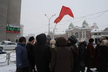 Новосибирск. Власть с телеэкрана не убедила пенсионеров: акции протеста продолжаются