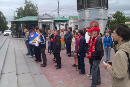 Екатеринбург: Студенты и комсомольцы поставили Фурсенко «двойку»