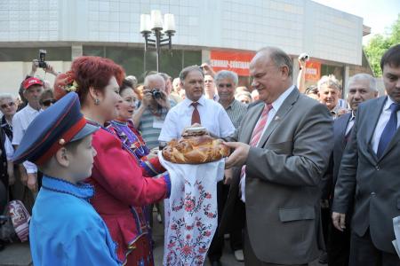 Делегации на семинаре-совещании  партийного актива  Северо-Кавказского и Южного федеральных округов (фоторепортаж)