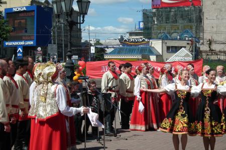 «Без русского языка  не будет России!» Совместная акция  МГК КПРФ и движения «Русский лад»