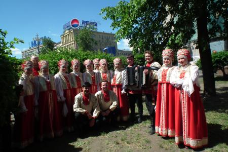 «Без русского языка  не будет России!» Совместная акция  МГК КПРФ и движения «Русский лад»