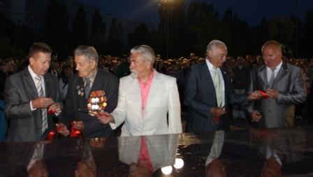 Белгородская область: С.В. Муравленко открыл скульптурный комплекс  в Старом Осколе