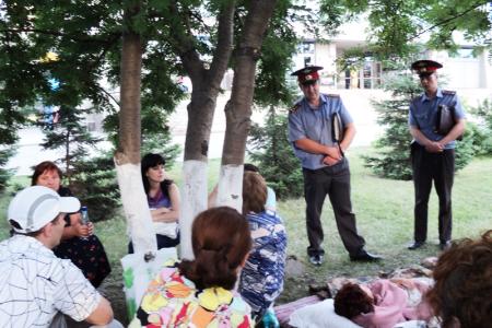 Барнаул: Обманутые дольщики на третий день голодовки добились встречных шагов от краевой администрации. Голодовка прекращена   