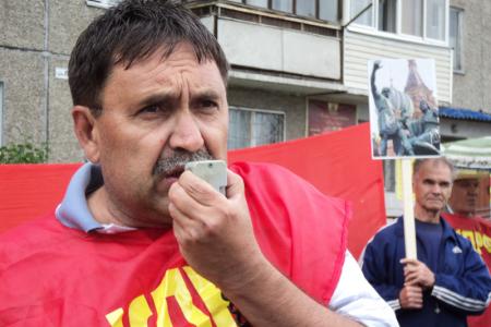 В Барнауле проводится запись в «Народное ополчение»»: 22 июня коммунисты провели серию пикетов