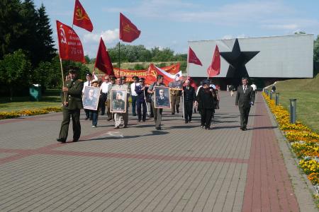 Автопробег  «За нашу советскую  Родину!», посвященный 70-летию  начала Великой Отечественной  войны. Фоторепортаж 