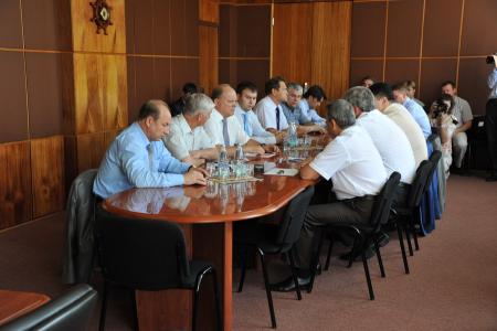 Г.А. Зюганов в Нижнем Новгороде. Посещение авиационного завода «Сокол»