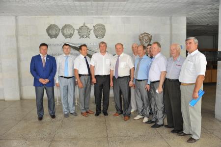 Г.А. Зюганов в Нижнем Новгороде. Посещение авиационного завода «Сокол»