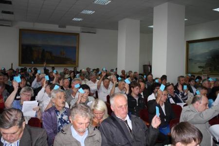 В Новосибирске проводится конференция Новосибирского областного отделения КПРФ  