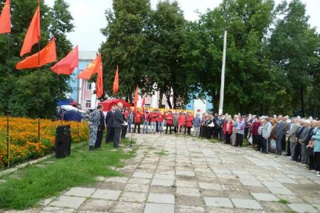 Тульская область: «Мы не могли допустить кровопролития и отказались стрелять в собственный народ». Член ГКЧП В.А.Стародубцев выступил на митинге в Новомосковске